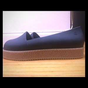 Black peep toe flats